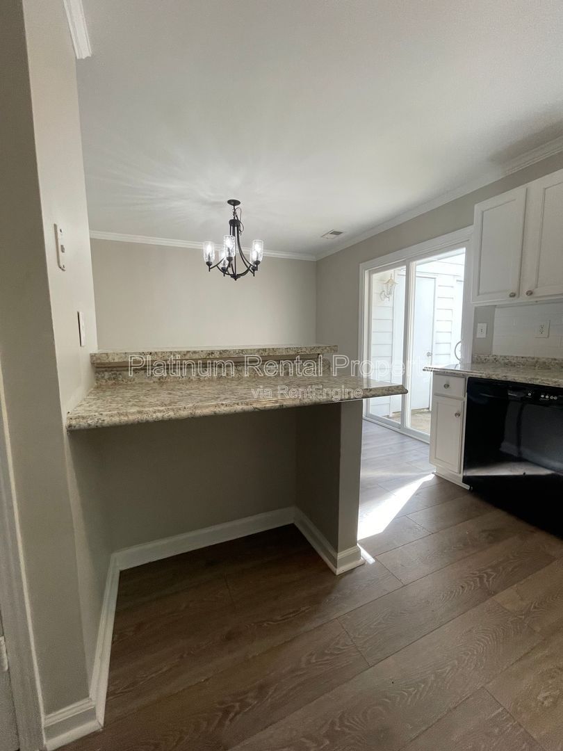 Charming 2-bedroom townhome in a fantastic Kennesaw location by Platinum Property Management Services, Inc. property image