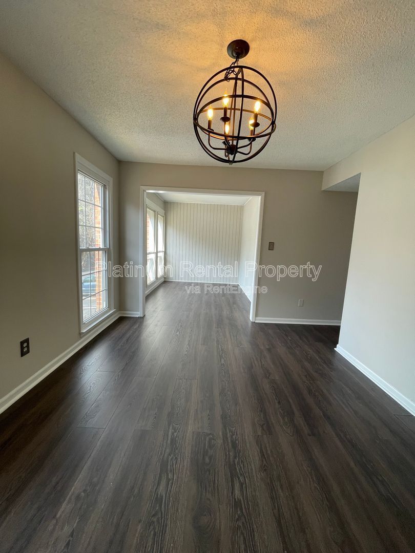 Fantastic 2-bedroom condo in gated community in convenient Marietta location by Platinum Property Managment Services, Inc. property image