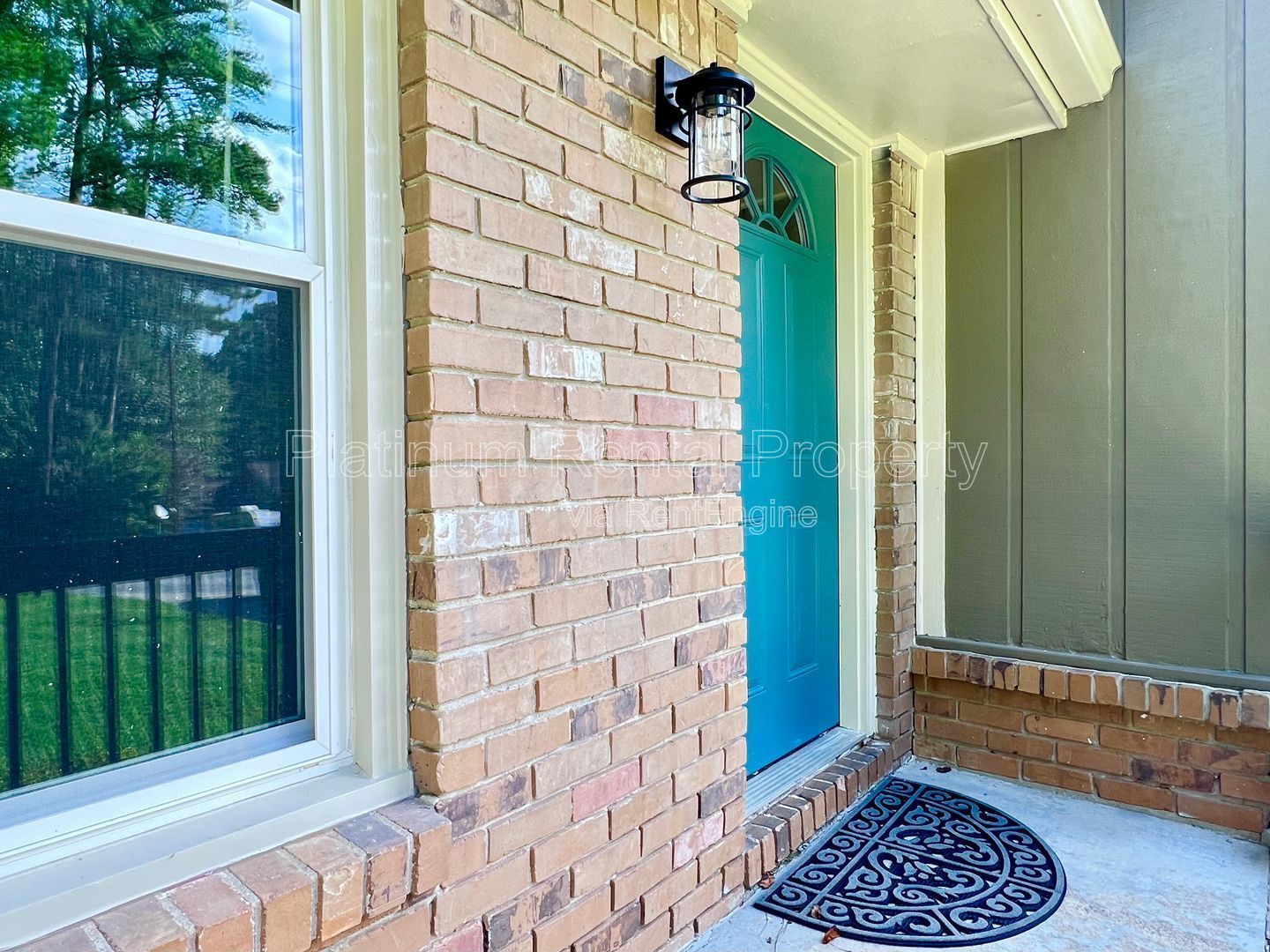 Charming and updated 3-bedroom home near downtown Woodstock by Platinum Property Management Services, Inc. property image