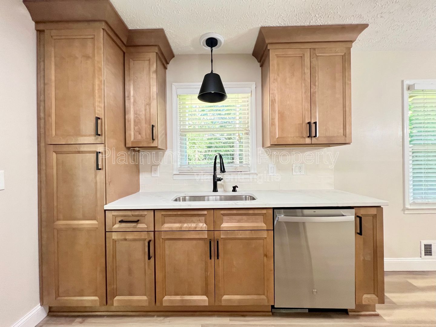 Charming and updated 3-bedroom home near downtown Woodstock by Platinum Property Management Services, Inc. property image