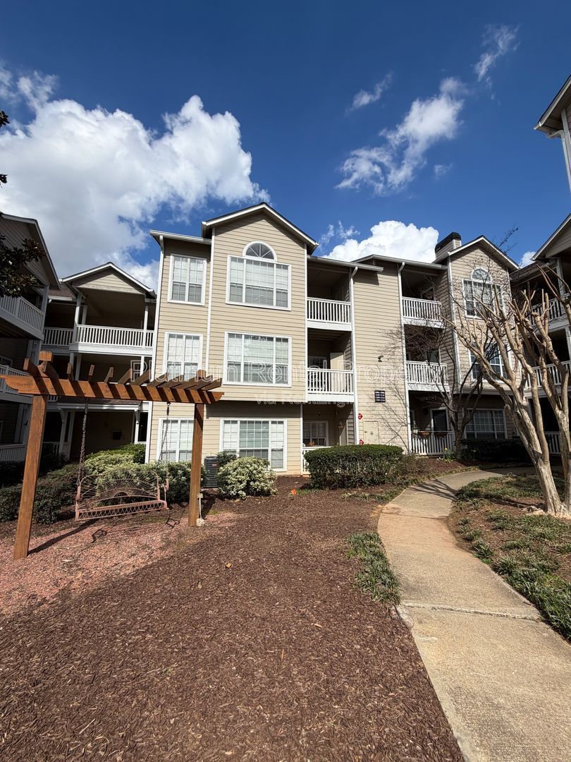 Charming Studio near the Battery in Atlanta by Platinum Property Management Services, Inc. property image