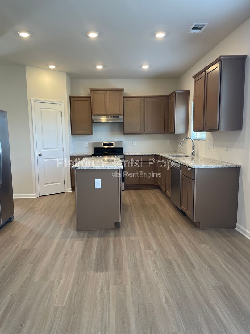 BRAND NEW CONSTUCTION! Fabulous 4 bedroom home in an amazing Jackson County setting, by Platinum Property Management Services, Inc. property image