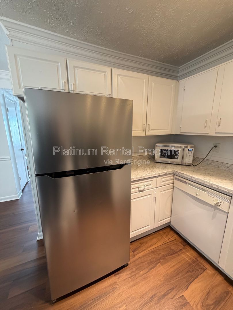 Well maintained 2 Bedroom Unit in Snellville for rent by Platinum Property Management Services, Inc. property image