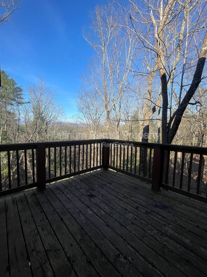Fabulous 4-bedroom log cabin home in picturesque Dahlonega with spectacular views, by Platinum Property Management Services, Inc. property image