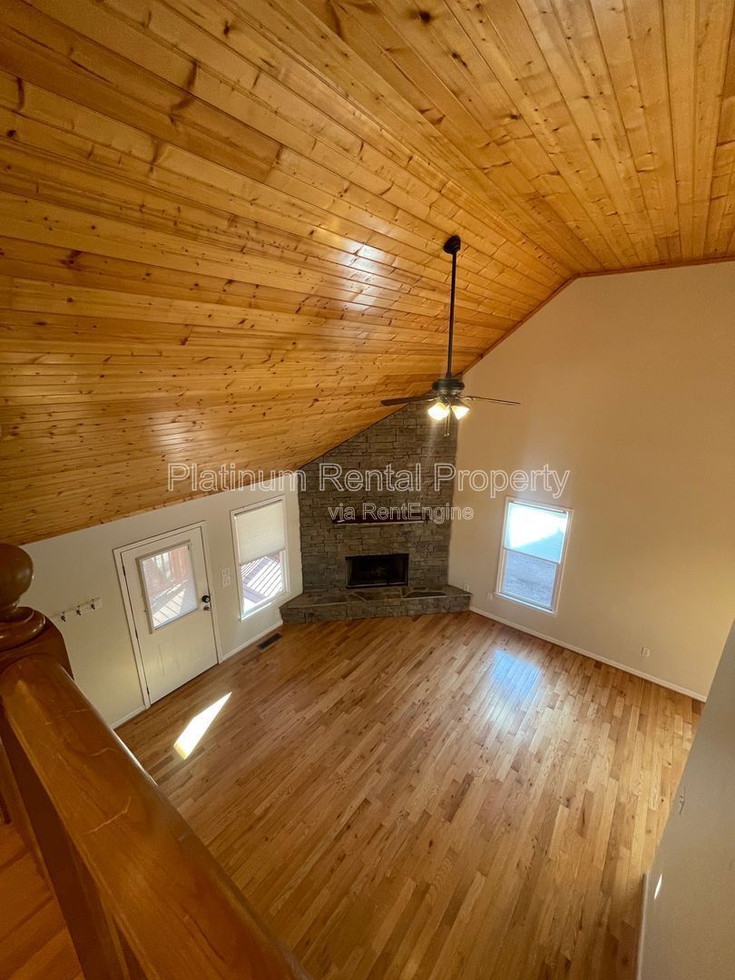 Fabulous 4-bedroom log cabin home in picturesque Dahlonega with spectacular views, by Platinum Property Management Services, Inc. property image