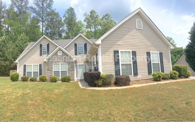 3 Bedroom Snellville Home For Rent by Platinum Property Management Services, Inc property image