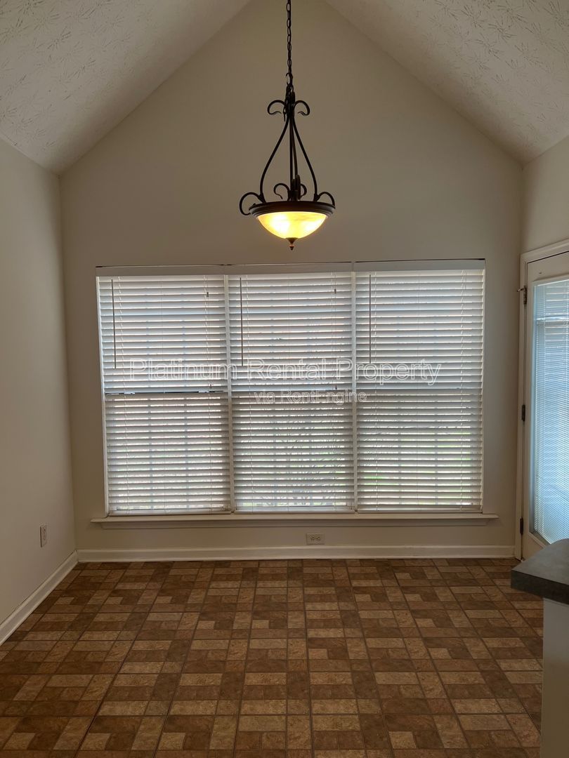 3 Bedroom Snellville Home For Rent by Platinum Property Management Services, Inc property image