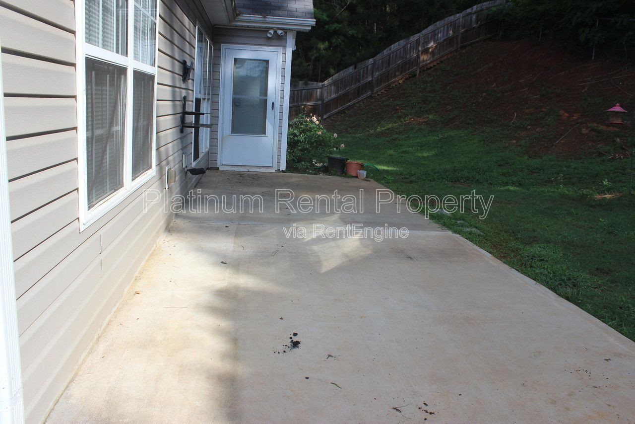 3 Bedroom Snellville Home For Rent by Platinum Property Management Services, Inc property image