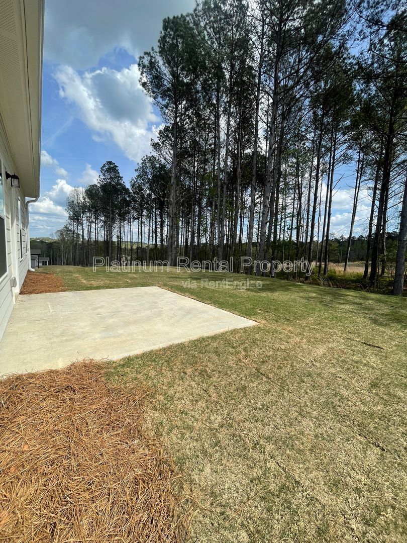 BRAND NEW CONSTRUCTION! RARE- 3 bedroom ranch floorplan in Hoschton, by Platinum Property Management Services, Inc. property image