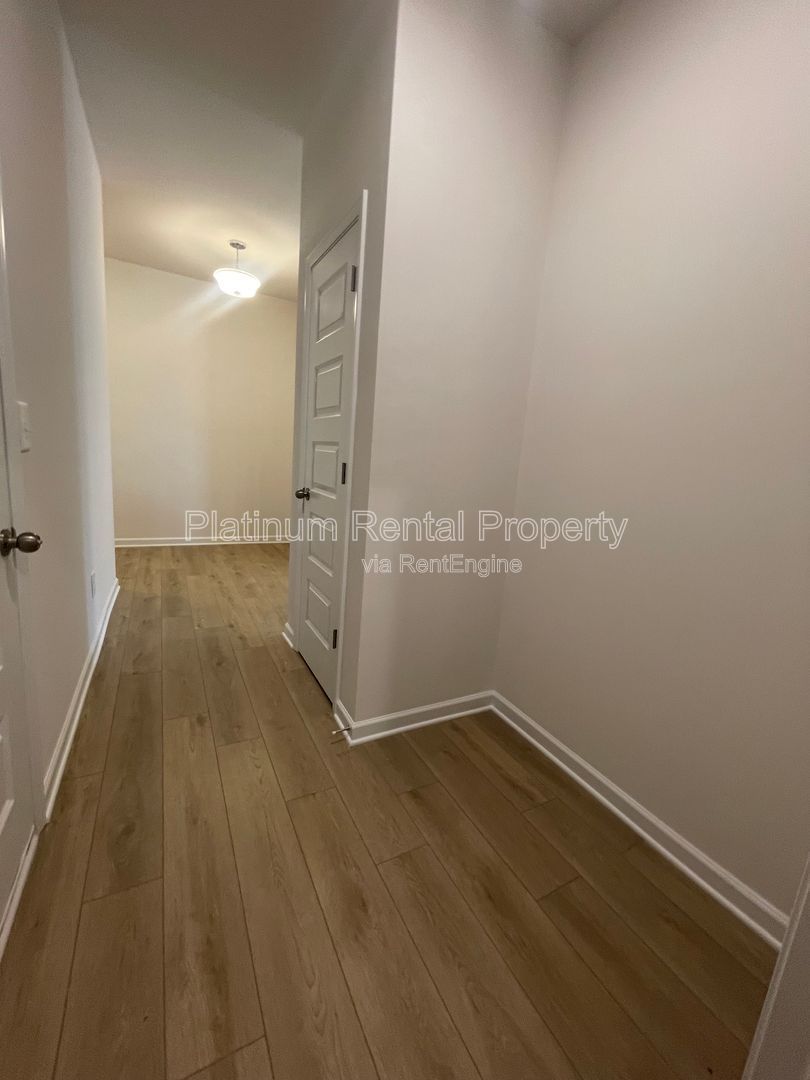 BRAND NEW CONSTRUCTION! RARE- 3 bedroom ranch floorplan in Hoschton, by Platinum Property Management Services, Inc. property image