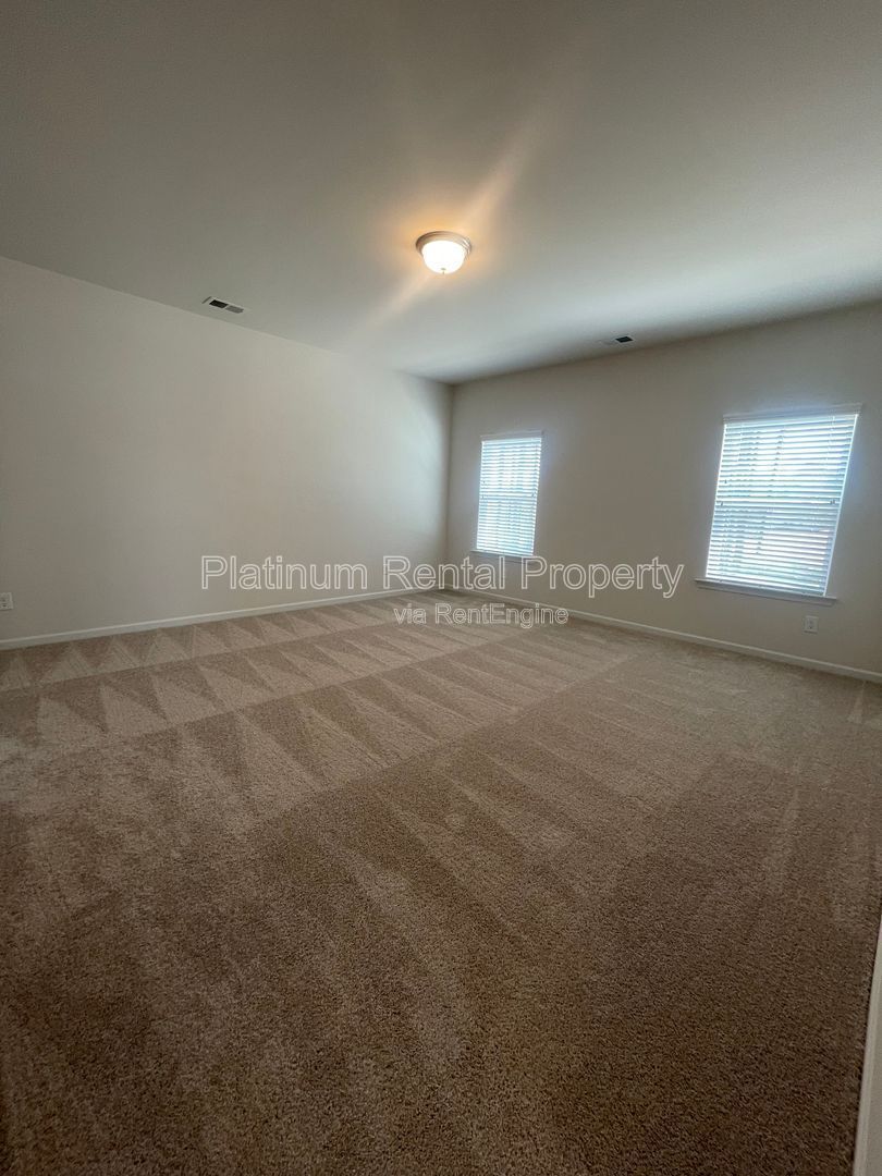 BRAND NEW CONSTRUCTION! RARE- 3 bedroom ranch floorplan in Hoschton, by Platinum Property Management Services, Inc. property image