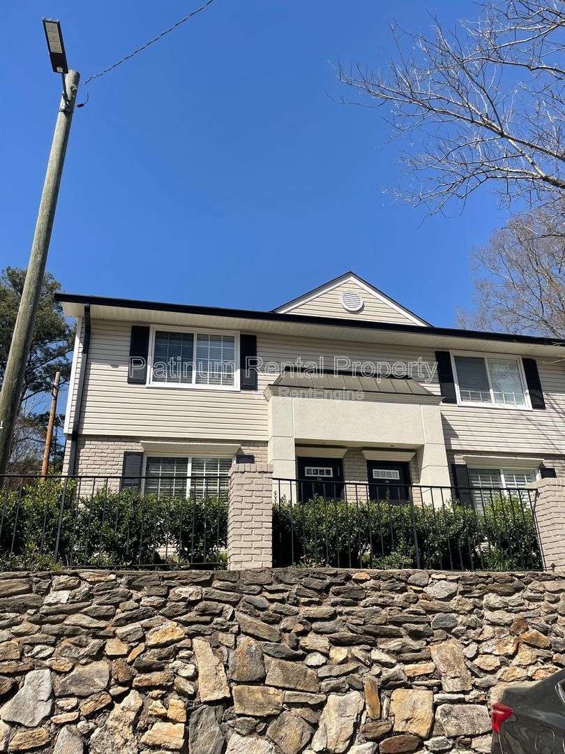 LOCATION, LOCATION, LOCATION! 2 Bedroom townhome in gated community by Platinum Property Management Services, Inc. property image