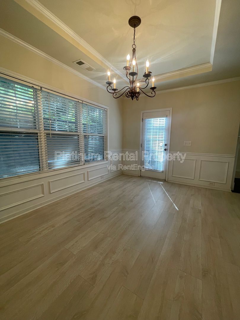 Stunning 3 bedroom townhome in a prime Kennesaw location, by Platinum Property Management Services, Inc. property image