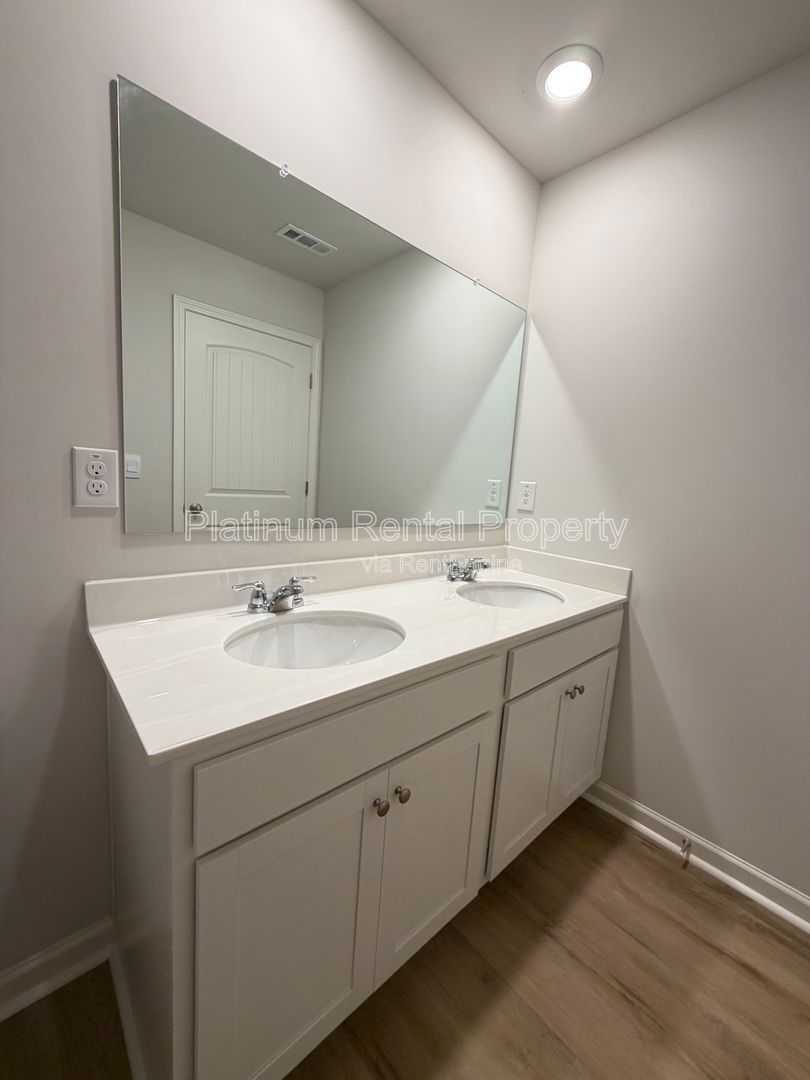 BRAND NEW 3-bedroom, 2.5-bathroom townhome just minutes away from downtown Dahlonega by Platinum Property Management Services, Inc. property image