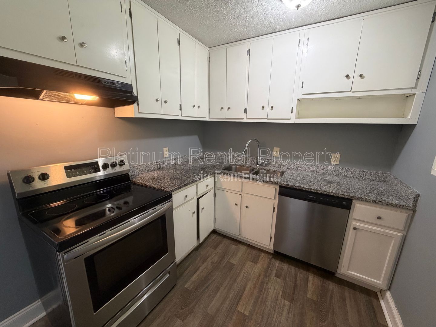 Well maintained 2 bedroom unit in Monroe for rent by Platinum Property Management Services, Inc. property image