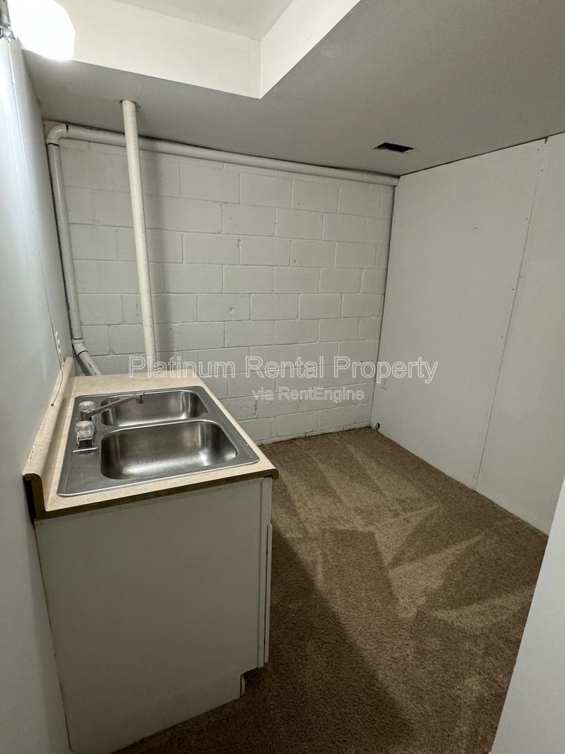 4 Bedroom Snellville Home in Summit Chase For Rent by Platinum Property Management Services, Inc. property image