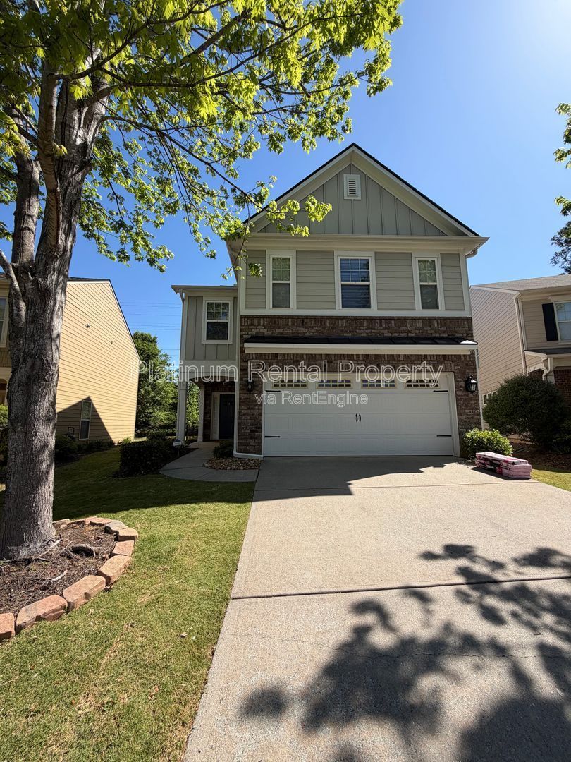 Spotless 3 Bedroom home in Cumming for rent by Platinum Property Management Services, Inc. property image