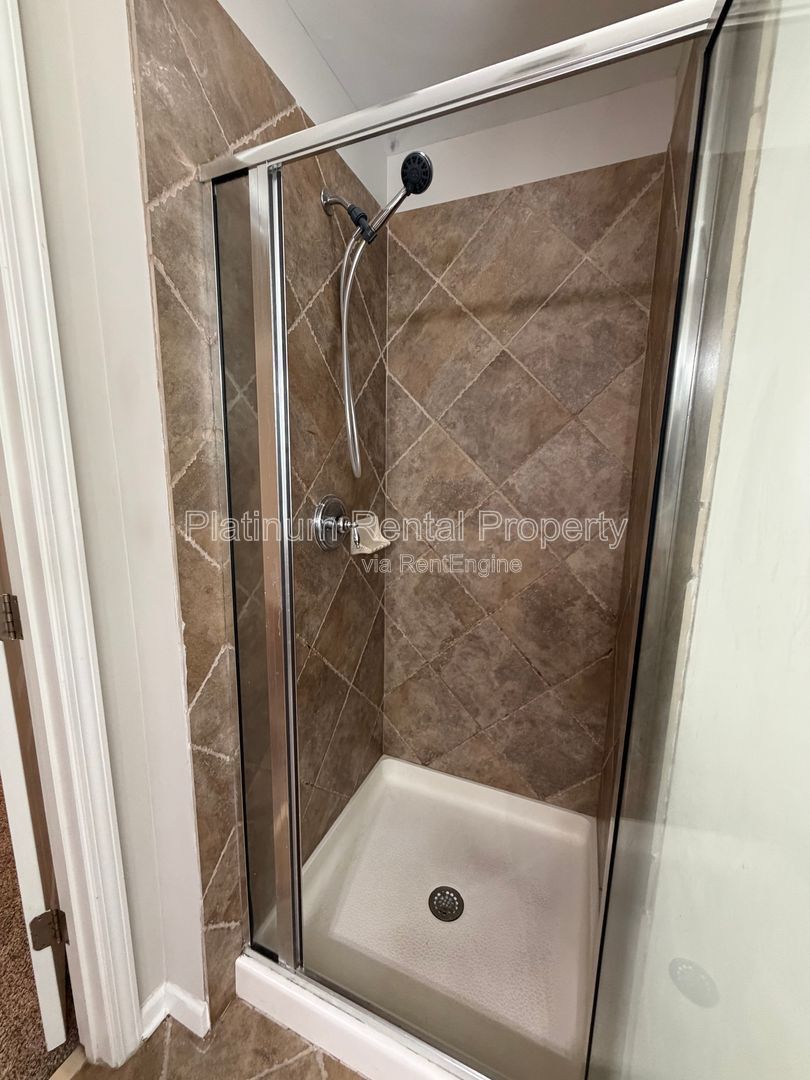 Spotless 3 Bedroom home in Cumming for rent by Platinum Property Management Services, Inc. property image