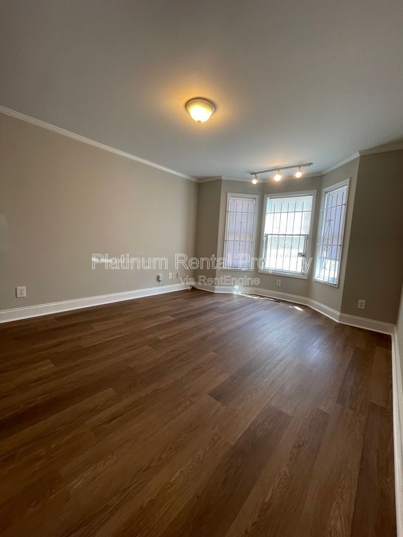 Charming, 3 bedroom home in the heart of south Atlanta, by Platinum Property Management Services, Inc. property image
