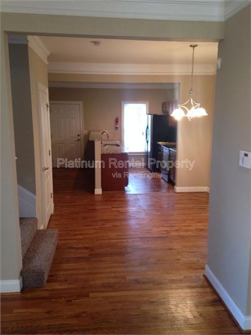 Charming, updated 3 bedroom near the Turner Field area in south Atlanta by Platinum Property Management Services, Inc. property image