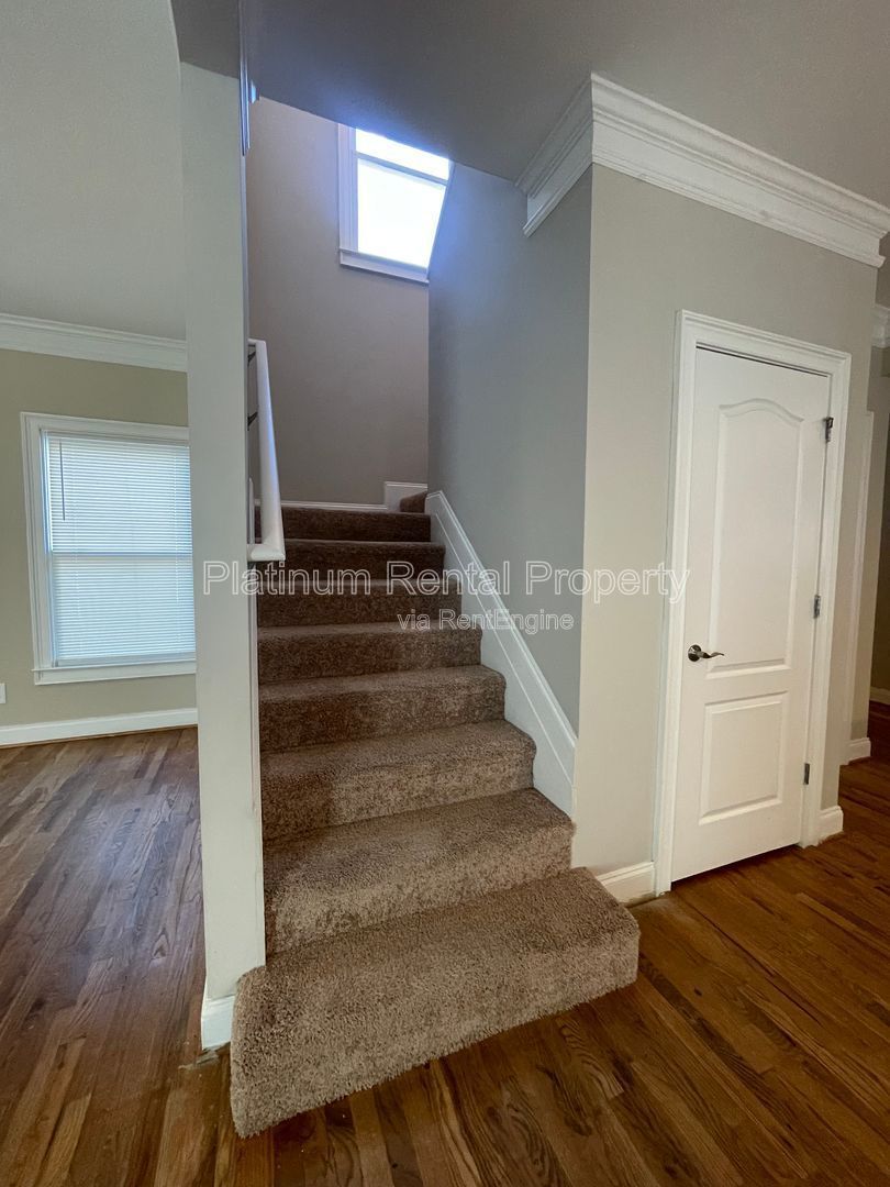 Charming, updated 3 bedroom near the Turner Field area in south Atlanta by Platinum Property Management Services, Inc. property image