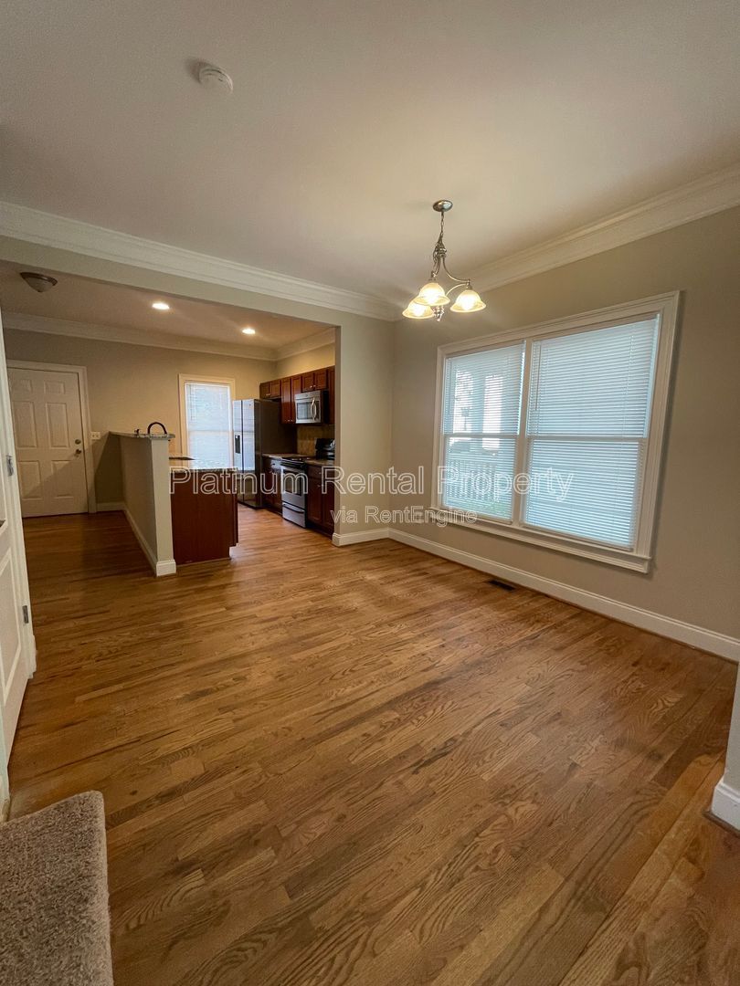 Charming, updated 3 bedroom near the Turner Field area in south Atlanta by Platinum Property Management Services, Inc. property image