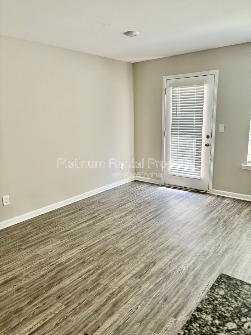 3 bedroom Union City Townhome for Rent by Platinum Property Management Services, Inc. property image