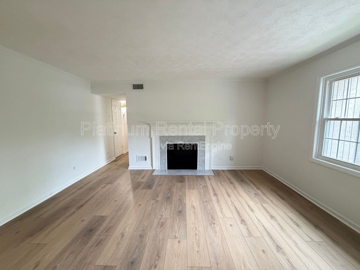 Nice, updated 2 bedroom condo in excellent Sandy Springs location by Platinum Property Management Services, Inc. property image