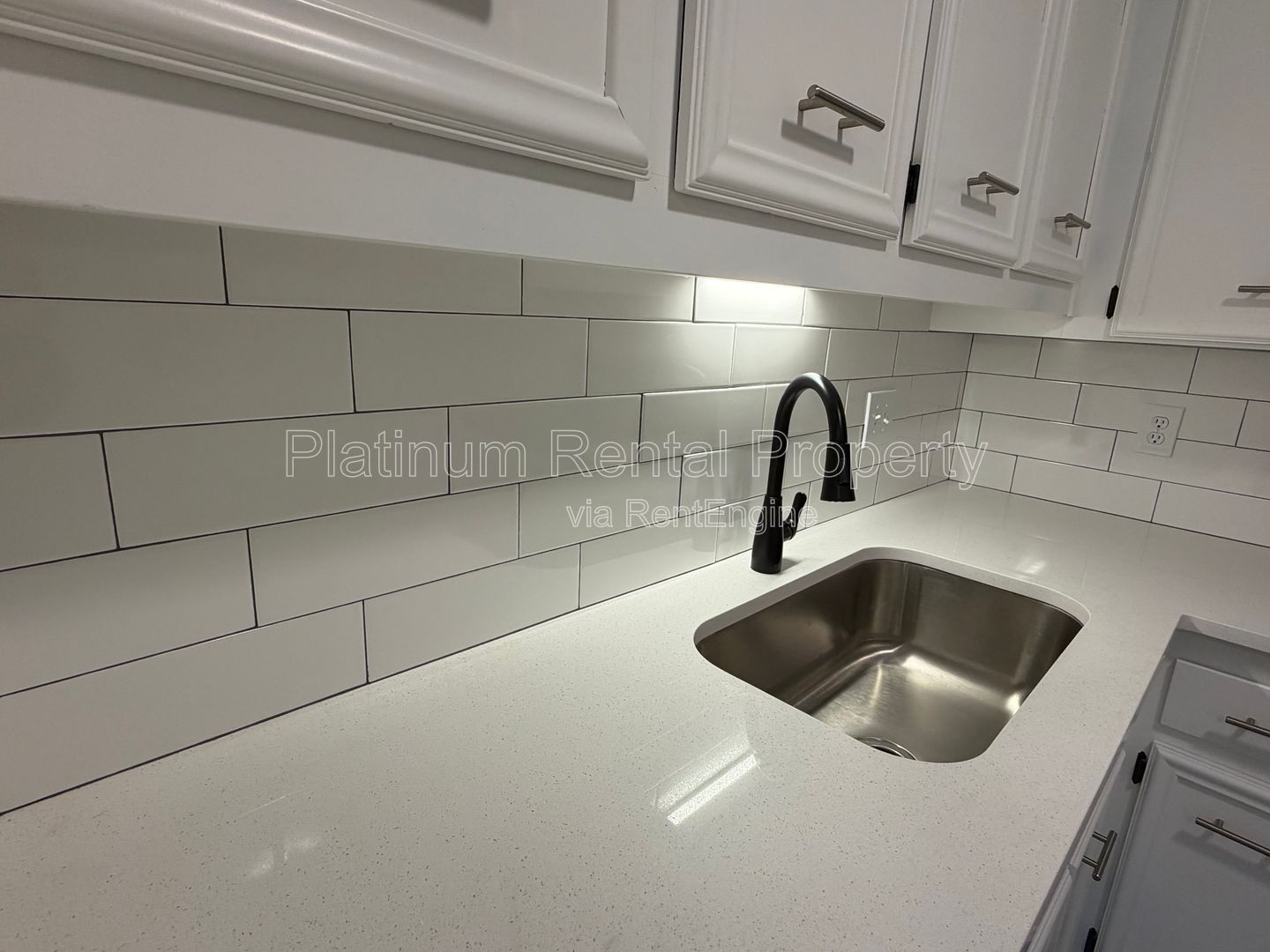Nice, updated 2 bedroom condo in excellent Sandy Springs location by Platinum Property Management Services, Inc. property image