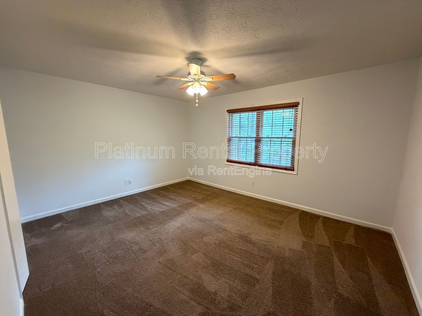 Nice, updated 2 bedroom condo in excellent Sandy Springs location by Platinum Property Management Services, Inc. property image