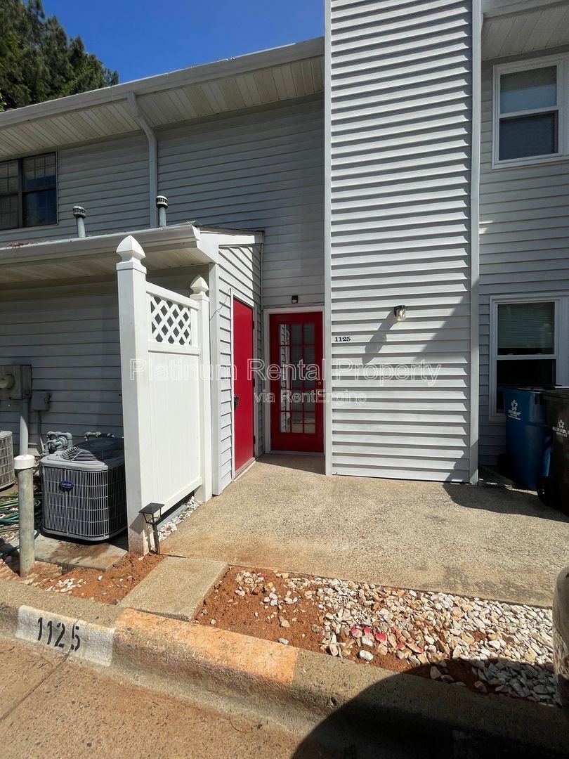 Unbeatable Alpharetta location! You will love the convenient location of this beautiful 2 bedroom townhome by Platinum Property Management Services, Inc. property image