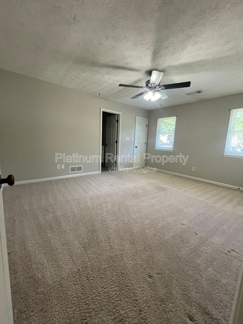 Unbeatable Alpharetta location! You will love the convenient location of this beautiful 2 bedroom townhome by Platinum Property Management Services, Inc. property image