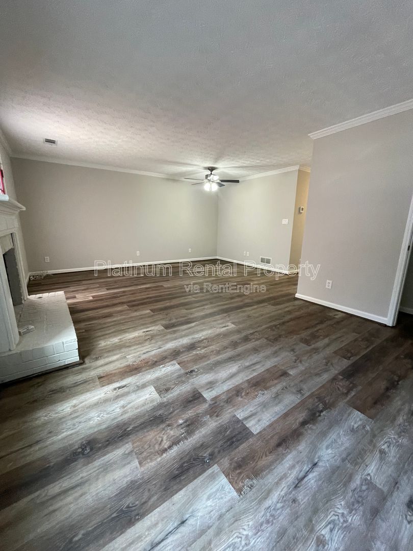Unbeatable Alpharetta location! You will love the convenient location of this beautiful 2 bedroom townhome by Platinum Property Management Services, Inc. property image