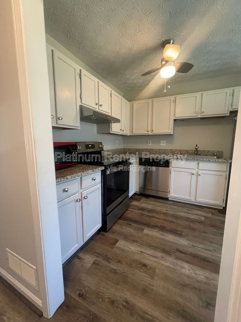 Unbeatable Alpharetta location! You will love the convenient location of this beautiful 2 bedroom townhome by Platinum Property Management Services, Inc. property image