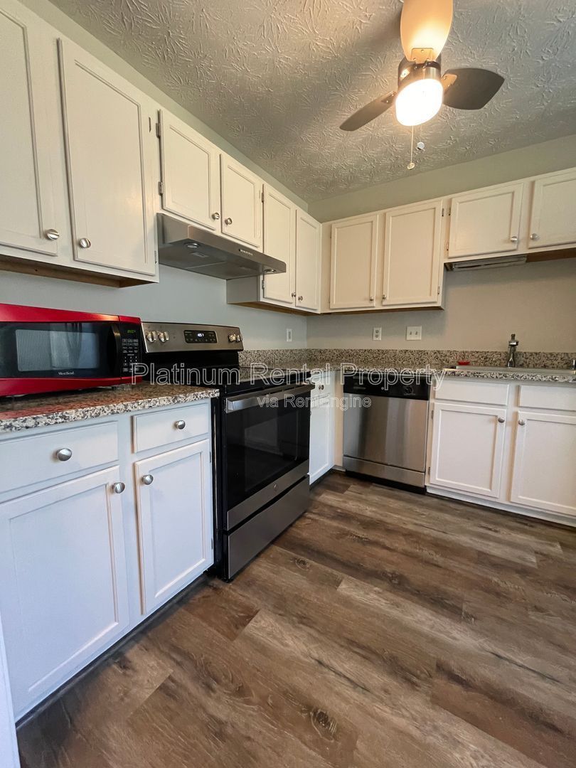 Unbeatable Alpharetta location! You will love the convenient location of this beautiful 2 bedroom townhome by Platinum Property Management Services, Inc. property image
