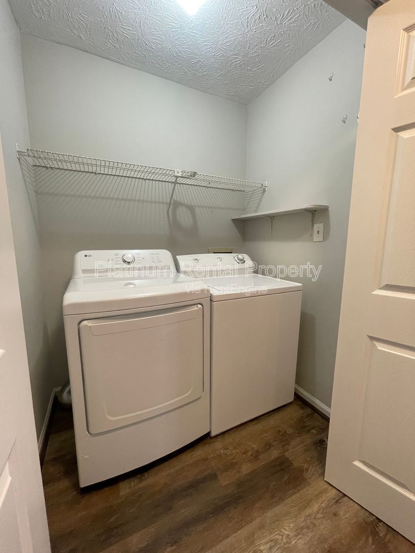 Unbeatable Alpharetta location! You will love the convenient location of this beautiful 2 bedroom townhome by Platinum Property Management Services, Inc. property image