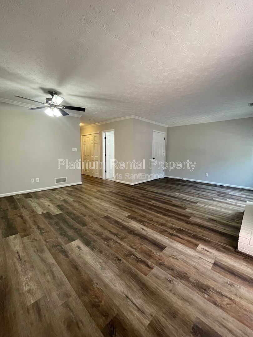 Unbeatable Alpharetta location! You will love the convenient location of this beautiful 2 bedroom townhome by Platinum Property Management Services, Inc. property image
