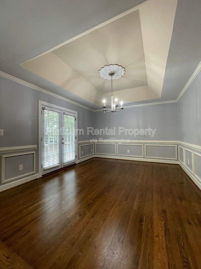 Hard to find, master on the main on full basement with bonus room in highly sought after East Cobb, by Platinum Property Management Services, Inc. property image
