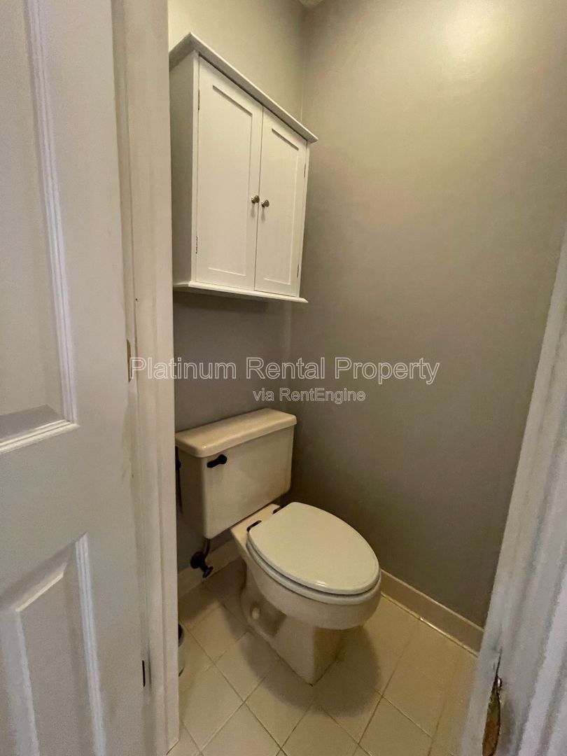 Hard to find, master on the main on full basement with bonus room in highly sought after East Cobb, by Platinum Property Management Services, Inc. property image