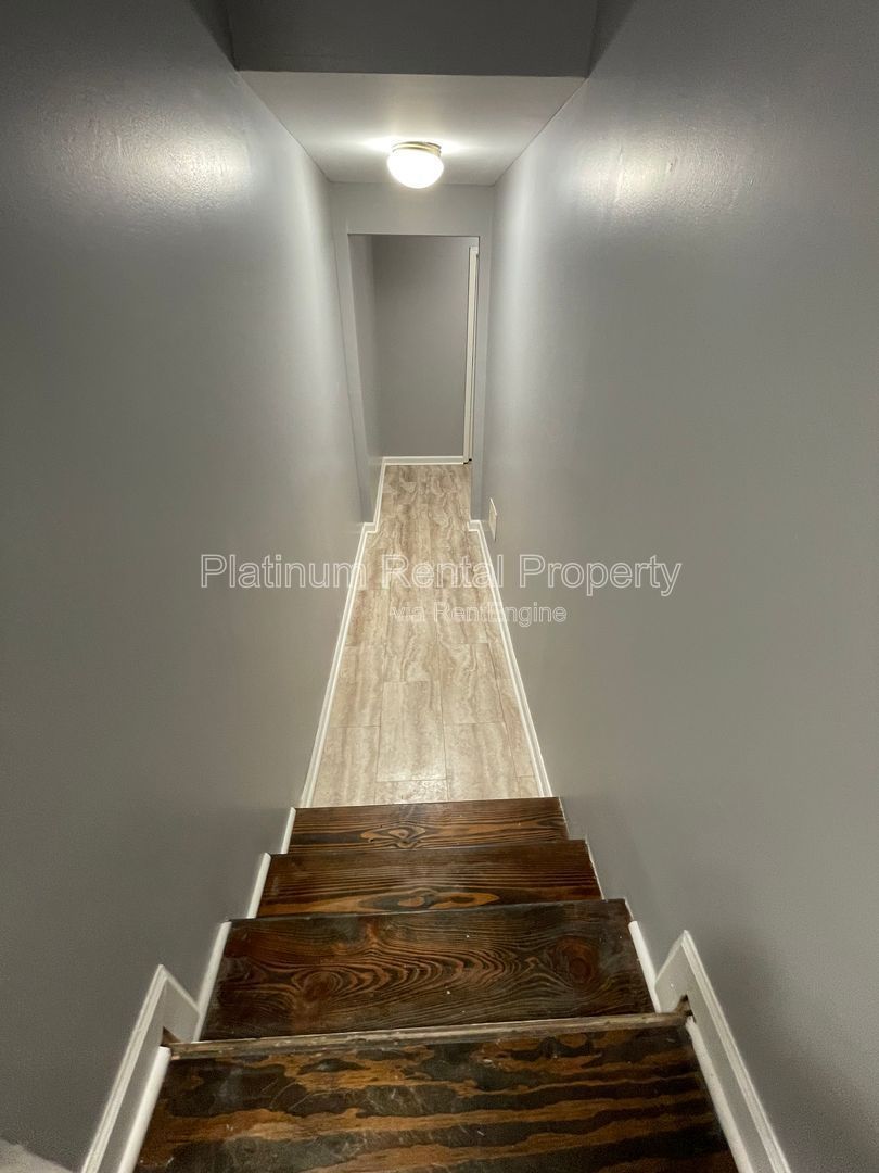 Hard to find, master on the main on full basement with bonus room in highly sought after East Cobb, by Platinum Property Management Services, Inc. property image