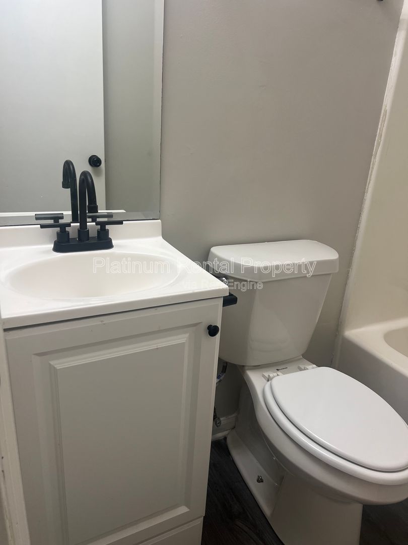 Spacious 2 Bedroom 2 Bathroom Brick Duplex in Conyers for rent by Platinum Property Management Services, Inc. property image