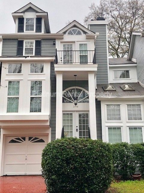 Fabulous 3-bedroom townhome for lease in desirable Smyrna location by Property Management Services, Inc. property image