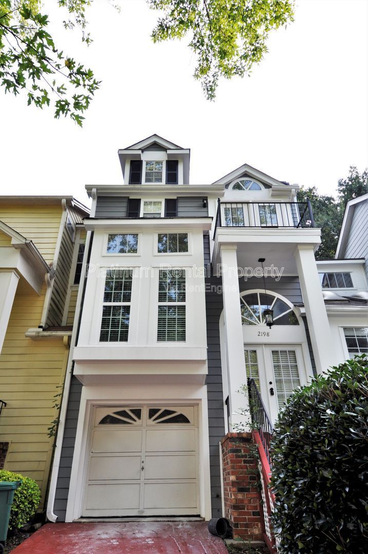 Fabulous 3-bedroom townhome for lease in desirable Smyrna location by Property Management Services, Inc. property image