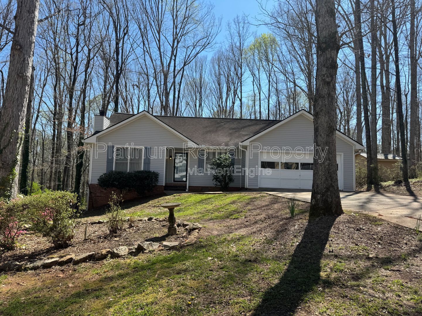 Beautiful 3 bedroom ranch in desirable Newnan neighborhood by Platinum Property Management Services, Inc. property image