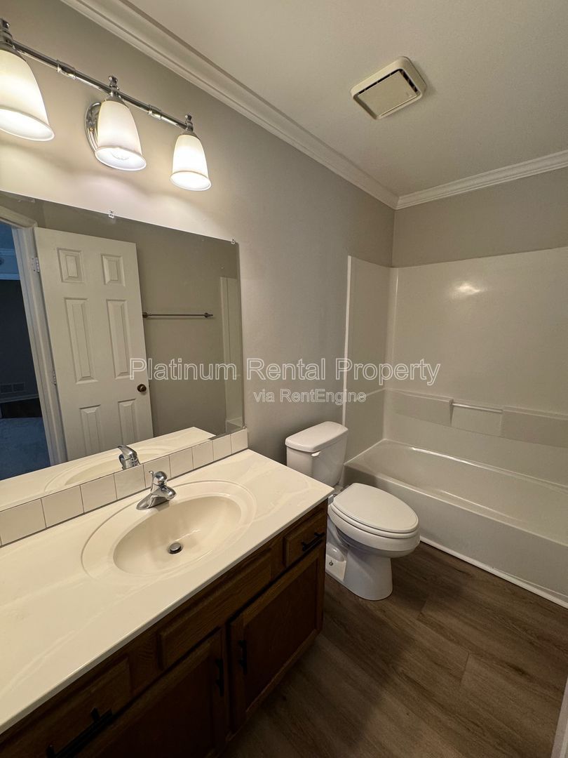 Beautiful 3 bedroom ranch in desirable Newnan neighborhood by Platinum Property Management Services, Inc. property image