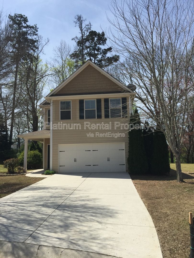 Well maintained 4-bedroom home in convenient Dawsonville community, by Platinum Property Management Services, Inc. property image