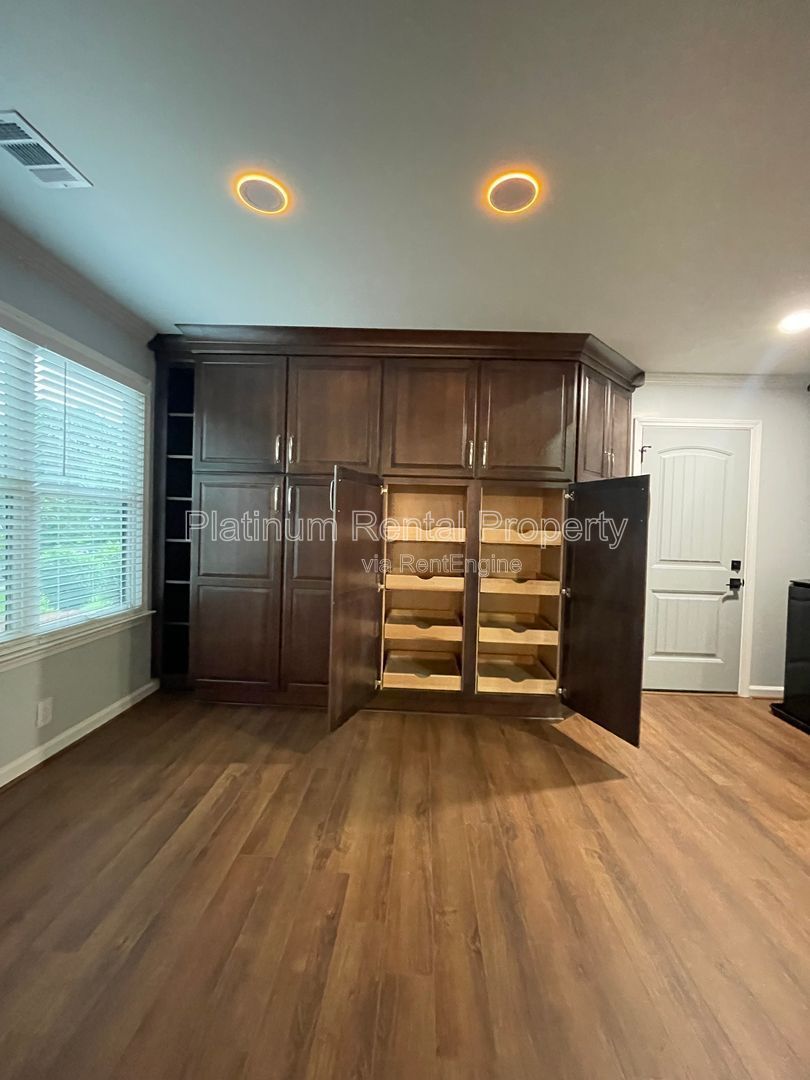 Hard to find 4 bedroom ranch in one of the most desirable areas in Forsyth county, by Platinum Property Management Services, Inc. property image