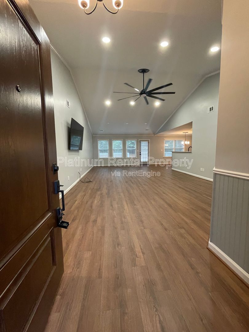 Hard to find 4 bedroom ranch in one of the most desirable areas in Forsyth county, by Platinum Property Management Services, Inc. property image
