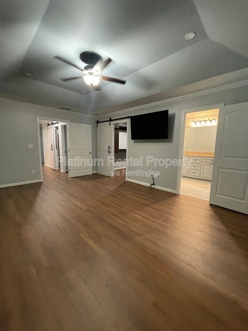 Hard to find 4 bedroom ranch in one of the most desirable areas in Forsyth county, by Platinum Property Management Services, Inc. property image
