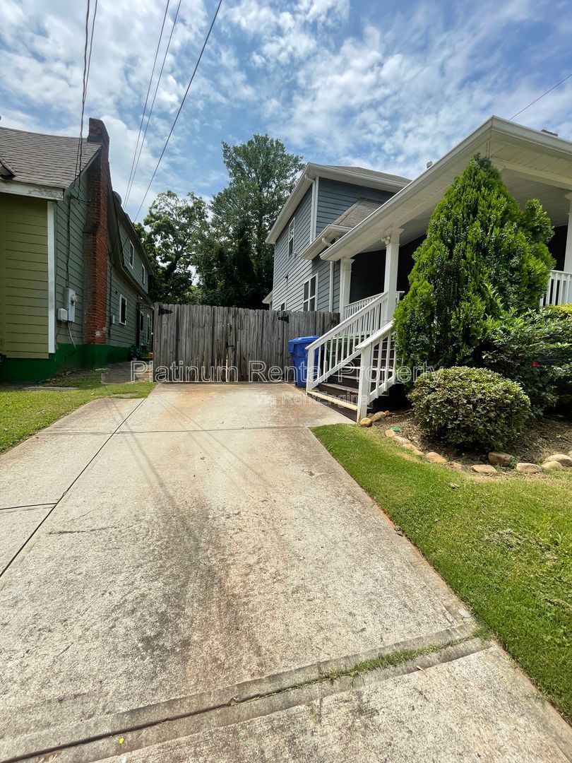 LOCATION, LOCATION, LOCATION! Beautiful 5 bedroom home with classic charm by Platinum Property Management Services, Inc. property image